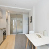 Отель Stylish Modern Studio, Queens Resid- Gym & Pool!!, фото 7