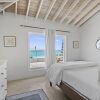 Отель Beachfront White Palm Villa - Tar Bay, фото 3