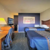 Отель Travel Inn Newport News, фото 7
