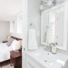 Отель Applewood Suites - Annex Coachhouse Loft, фото 16