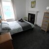 Отель High Street 3 Bedroom House Near Cardiff by Cardiff Holiday Homes, фото 6