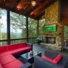 Отель Twin Pine Lodge by Escape to Blue Ridge, фото 10