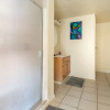Отель Bright & Spacious One Bedroom Apartment, фото 18