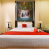 Отель Reddoorz Plus Near Benoa Square Bali, фото 6