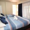Отель Bundaberg Coral Villa Motor Inn, фото 2