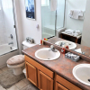 Отель Forest Park 3 Bed 4 Bath Townhome, фото 10