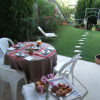 Отель Chambres d'Hôtes Les Jardins de la Cathédrale, фото 11