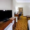 Отель Comfort Suites Kansas City - Liberty, фото 39
