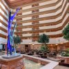 Отель Embassy Suites by Hilton Loveland Conference Center в Лавленде