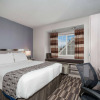 Отель Microtel Inn & Suites by Wyndham Rochester North Mayo Clinic, фото 7