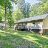 Отель Ellijay Cabin: Private Fire Pit & Community Perks!, фото 21
