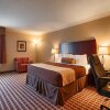 Отель Days Inn & Suites by Wyndham Johnson City в Джонсоне-Сити
