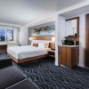 Отель Delta Hotels by Marriott Waterloo, фото 4