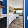 Отель Holiday Inn Express & Suites Milan – Sandusky Area, фото 2