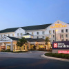Отель Hilton Garden Inn Silver Spring White Oak, фото 1