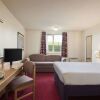 Отель Days Inn Tewkesbury Strensham, фото 20