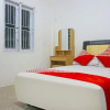 Отель Oyo 91375 Pondok Feby Makassar, фото 8