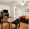 Отель Econo Lodge Bartlesville, фото 14