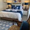 Отель Dolphin Circle B&B, фото 7