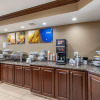Отель Comfort Inn & Suites Cedar Rapids North - Collins Road, фото 11