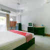 Отель OYO 75387 4 Men Court, фото 11