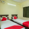 Отель OYO Flagship 22408 Apple Tree Residency, фото 6