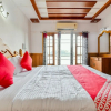Отель OYO 23231 KHBO Gold Sharing Houseboat, фото 2