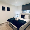 Отель Inviting 2-bed Apartment in Liverpool, фото 2