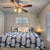Отель Blue Pineapple House 3 Bedroom Home, фото 3