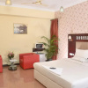 Отель Solitaire Suites, фото 2