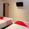 Отель Bumi Malaya by OYO Rooms, фото 6