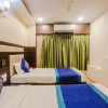 Отель OYO 328 Hotel Royal Grand, фото 5