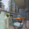 Отель City Views 3BR 2BA Luxury Condo by CN, фото 1