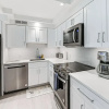 Отель Coastal Downtown Naples Condo - Walk to the Beach!, фото 24