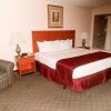 Отель Quality Inn & Suites Downtown North, фото 4