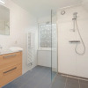 Отель Restyled Holiday Home With Dishwasher in the Woods, фото 2
