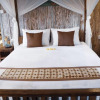Отель Royal Jj Ubud Resort and Spa Deluxe Room Pool View, фото 2