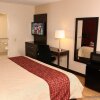 Отель Red Roof Inn PLUS+ St Louis - Forest Park/ Hampton Ave, фото 6