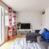Отель Spacious Home by Lee Valley Rafting Waltham Cross, фото 6
