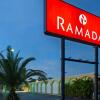 Отель Ramada by Wyndham Lake Placid, фото 11