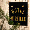 Отель Hôtel Le Mireille в Париже