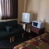 Отель Estevan Motel, фото 8