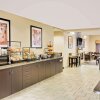 Отель Microtel Inn & Suites by Wyndham Geneva, фото 2
