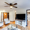 Отель Pet-friendly Merriam Home < 2 Mi to Downtown!, фото 5