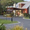 Отель Ramada Resort Rotorua [Ex. Worldmark Marama Resort Rotorua] в Морее