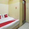 Отель SPOT ON 90137 Casavilla Hotel Pudu, фото 15