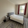 Отель New Spacious 4 Bed Apartment in Kew Bridge, фото 7