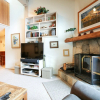 Отель Summit 293 Bright, Spacious with Under Ground Parking, Walk to Eagle Lodge by RedAwning, фото 11