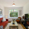 Отель The West Byfleet Place - Modern 3bdr Flat With Garden, фото 13