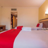 Отель RedDoorz Premium Syariah @ Semarang City Center, фото 12